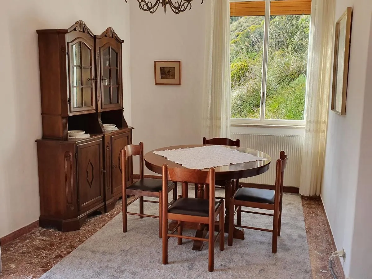 Villa Erika- Panoramic Flat Taormina Italy
